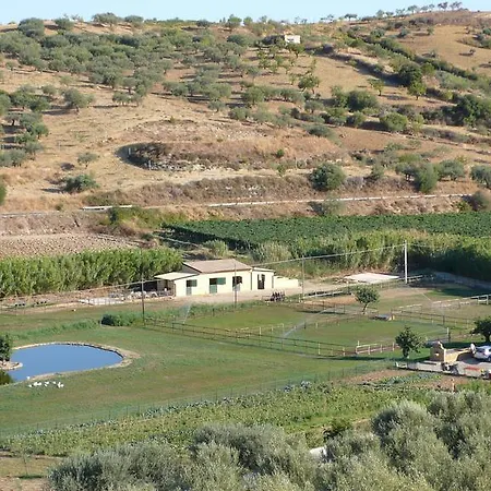 Tenuta Bartoli Maison De Charme Gospodarstwo agroturystyczne *